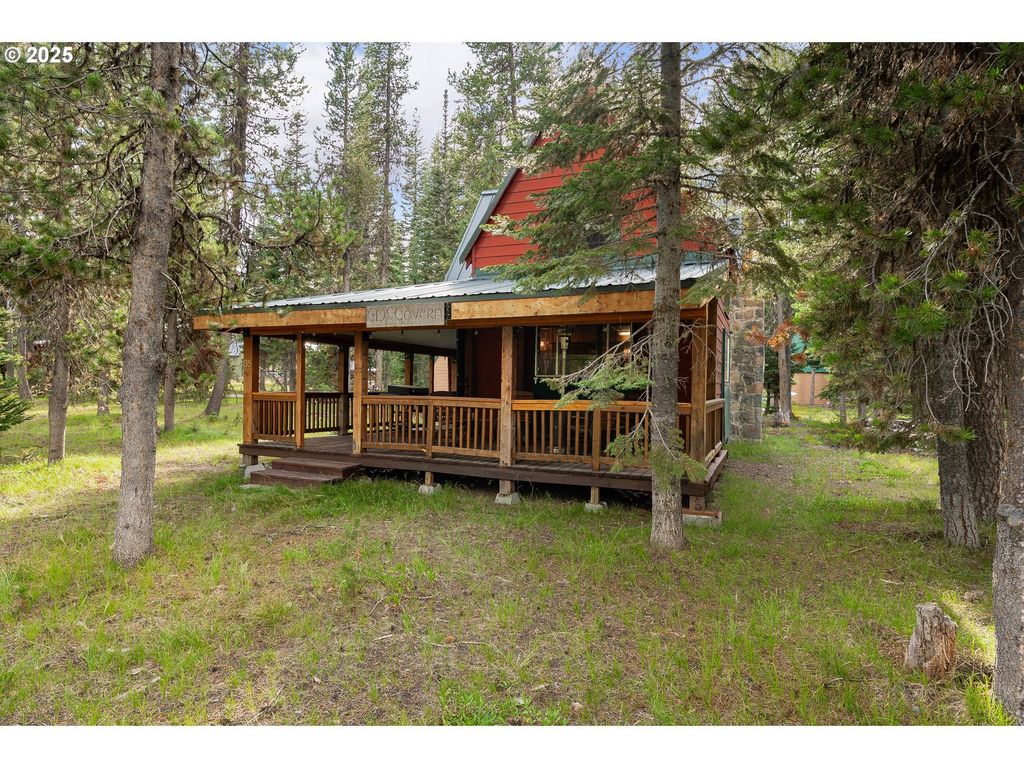 85 Diamond Lake Loop, Chemult
