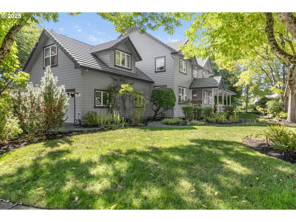 2709 Riverwalk Loop, Eugene