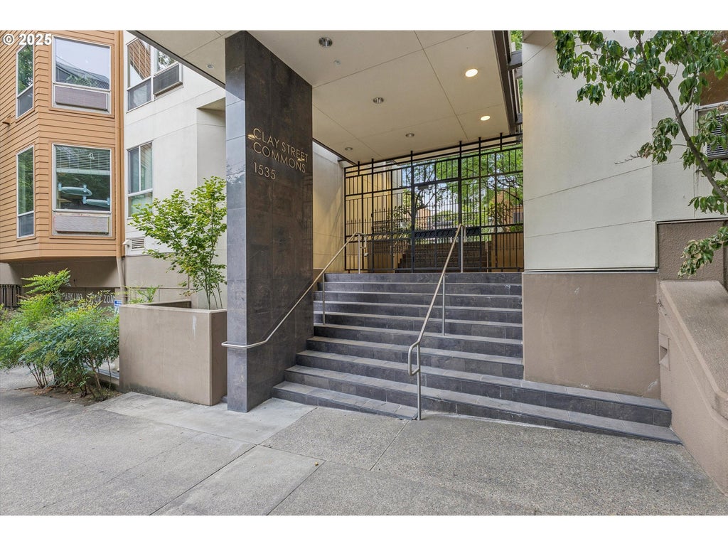 1535 Sw Clay St 306, Portland