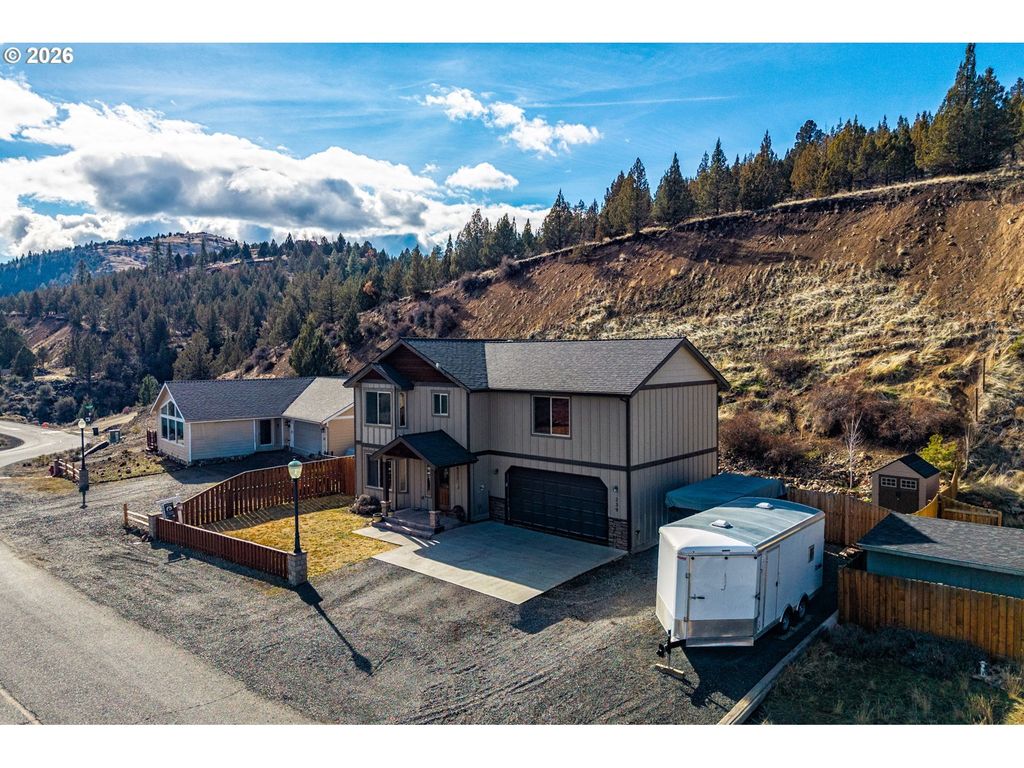 239 Elk View Dr, Canyon City