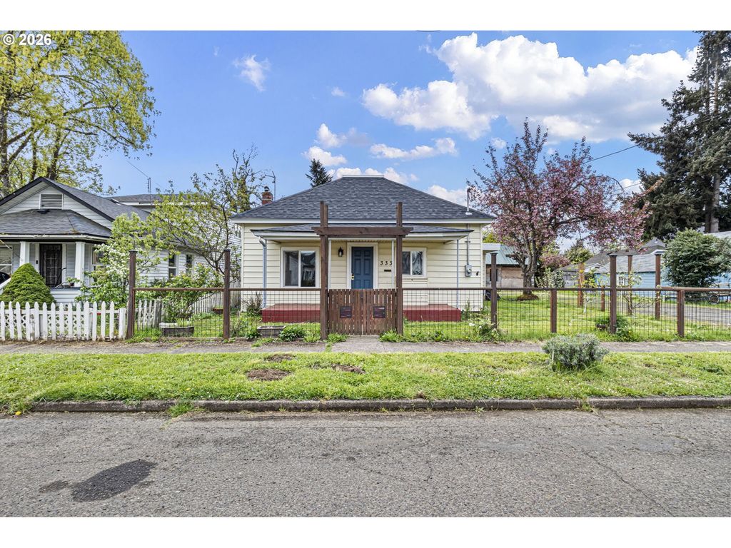 333 E Madison Ave, Cottage Grove