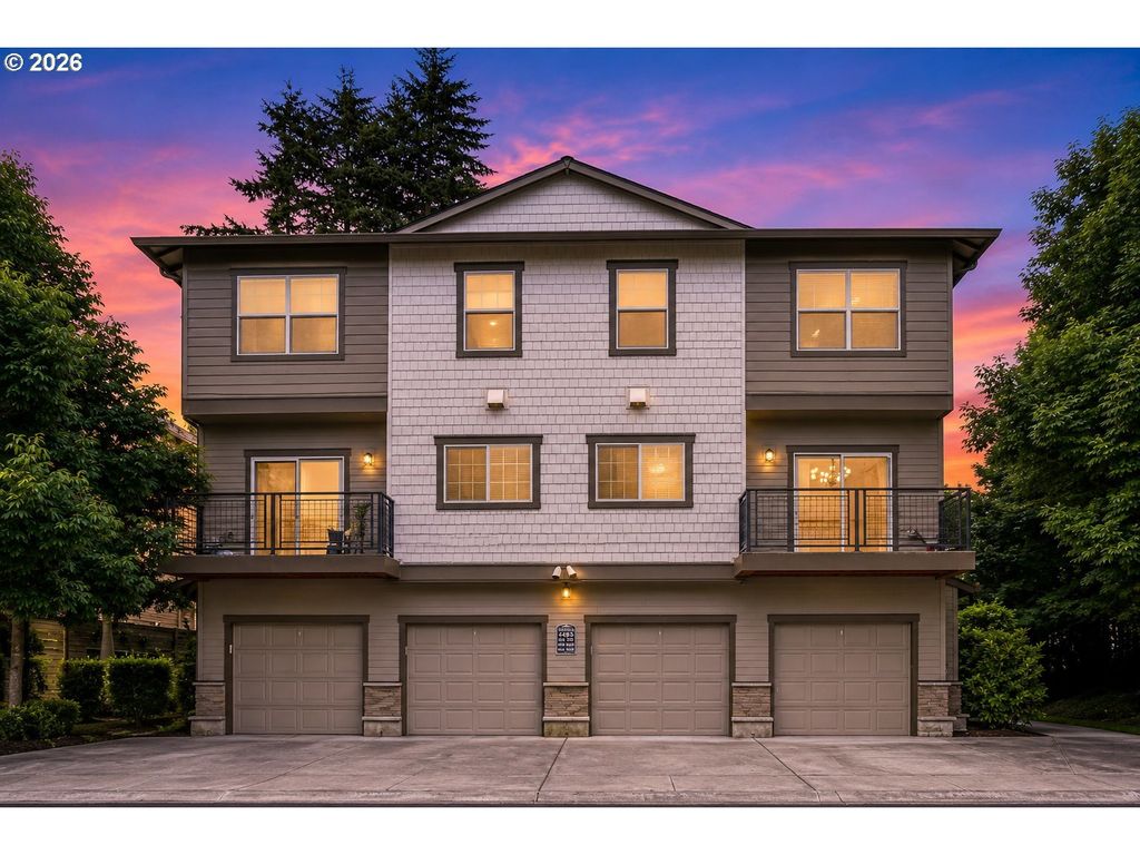 8656 Ne Delamere Way, Hillsboro