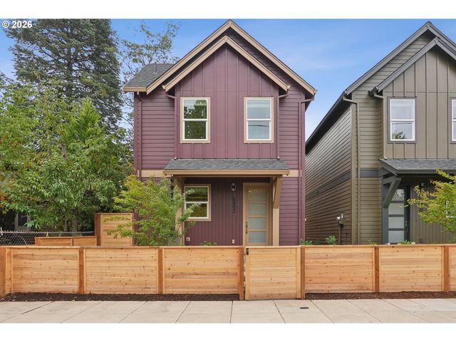 5452 Ne Prescott St 3, Portland