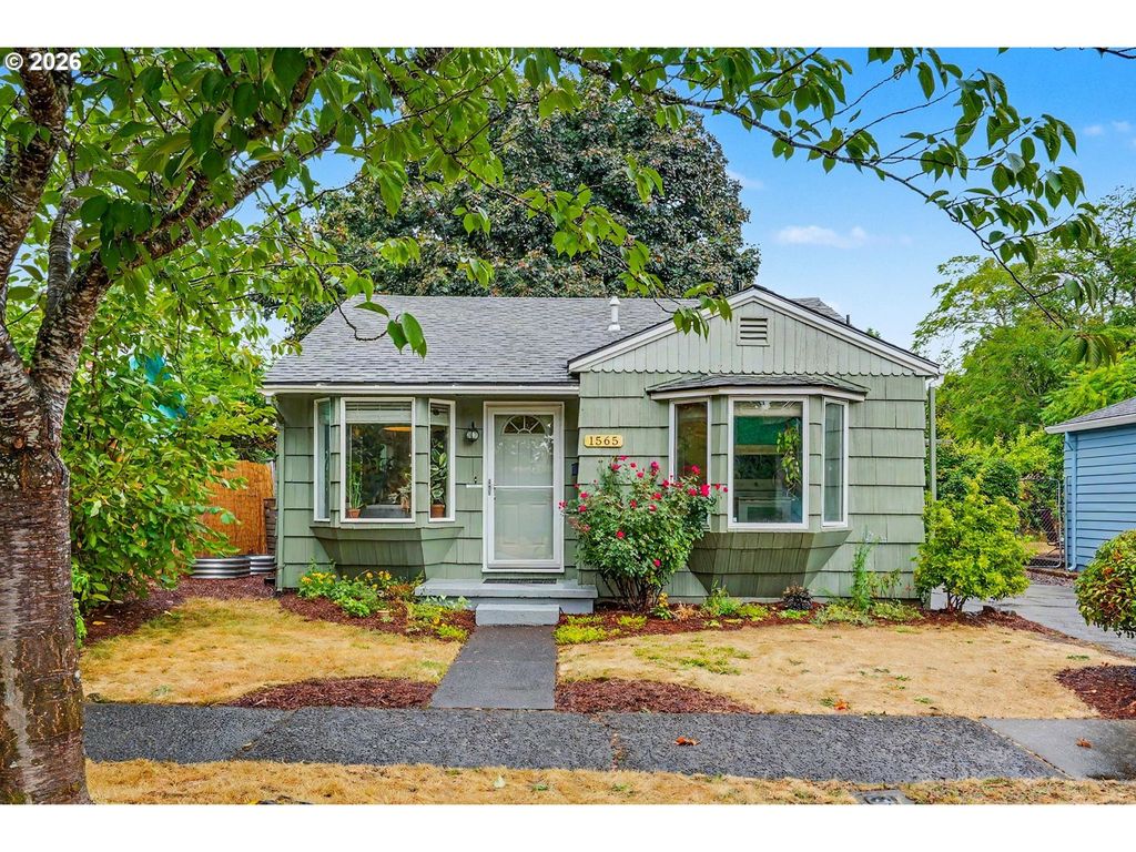 1565 3rd St Nw, Salem