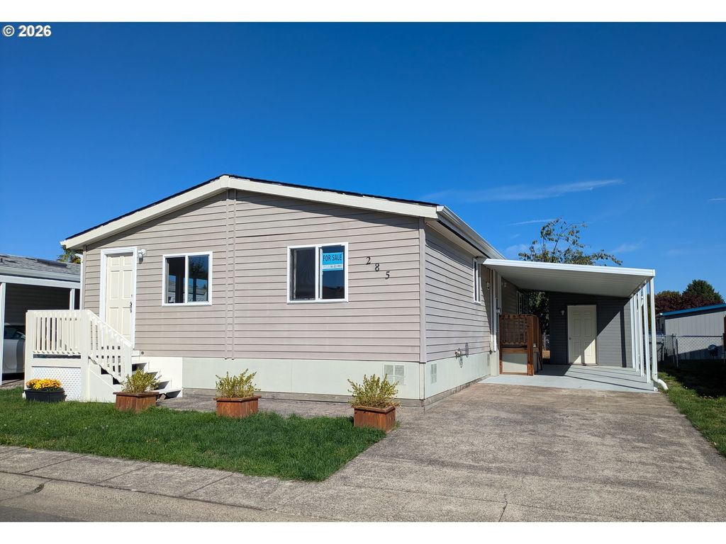 1699 N Terry St 285, Eugene