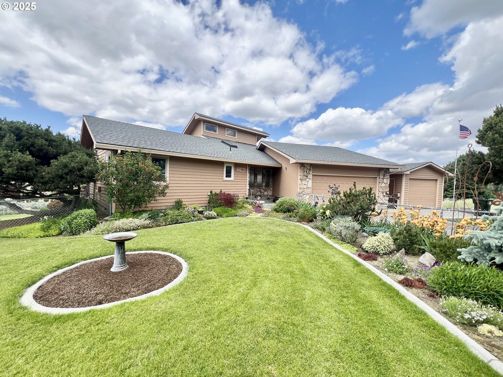33981 Hilltop Dr, Hermiston