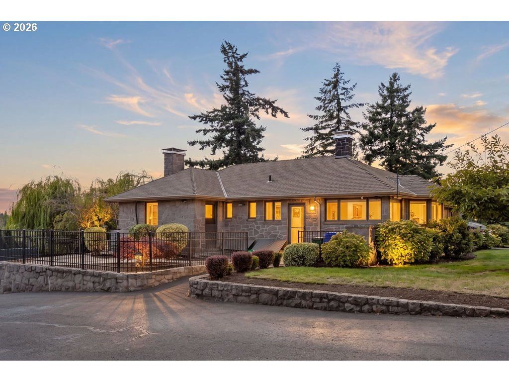 7202 Se King Rd, Milwaukie