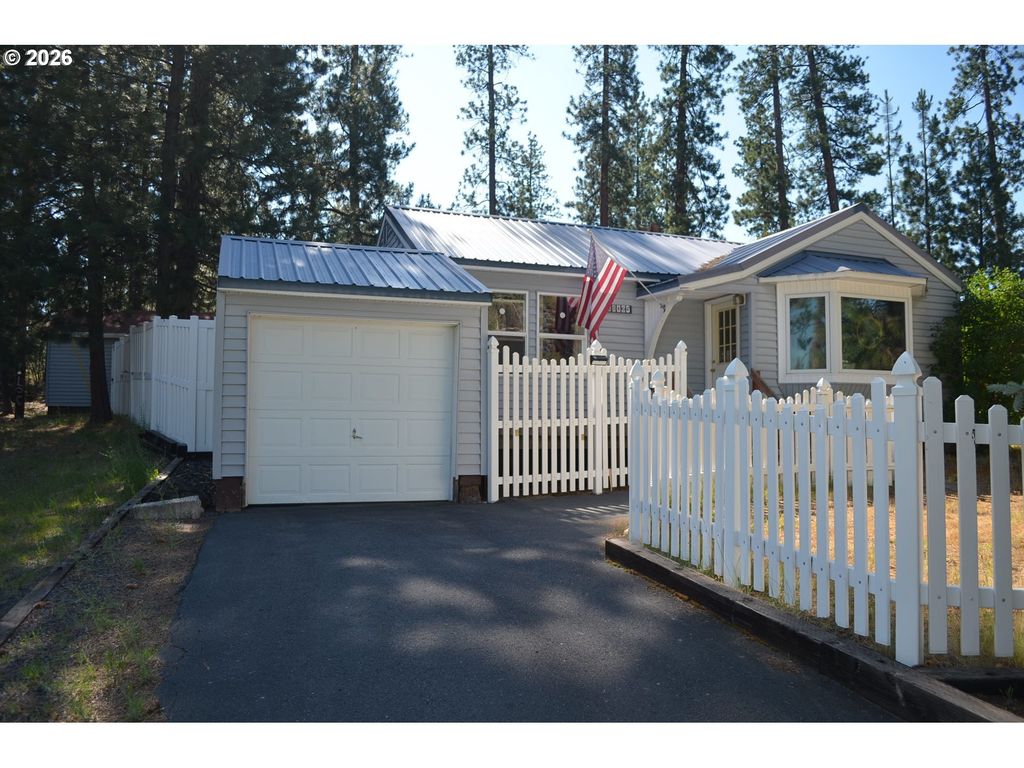 138025 Hillcrest St, Gilchrist