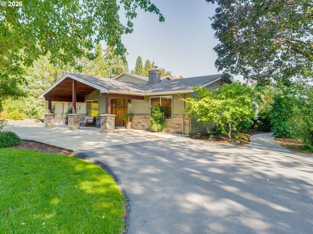 2960 Hill Rd, McMinnville