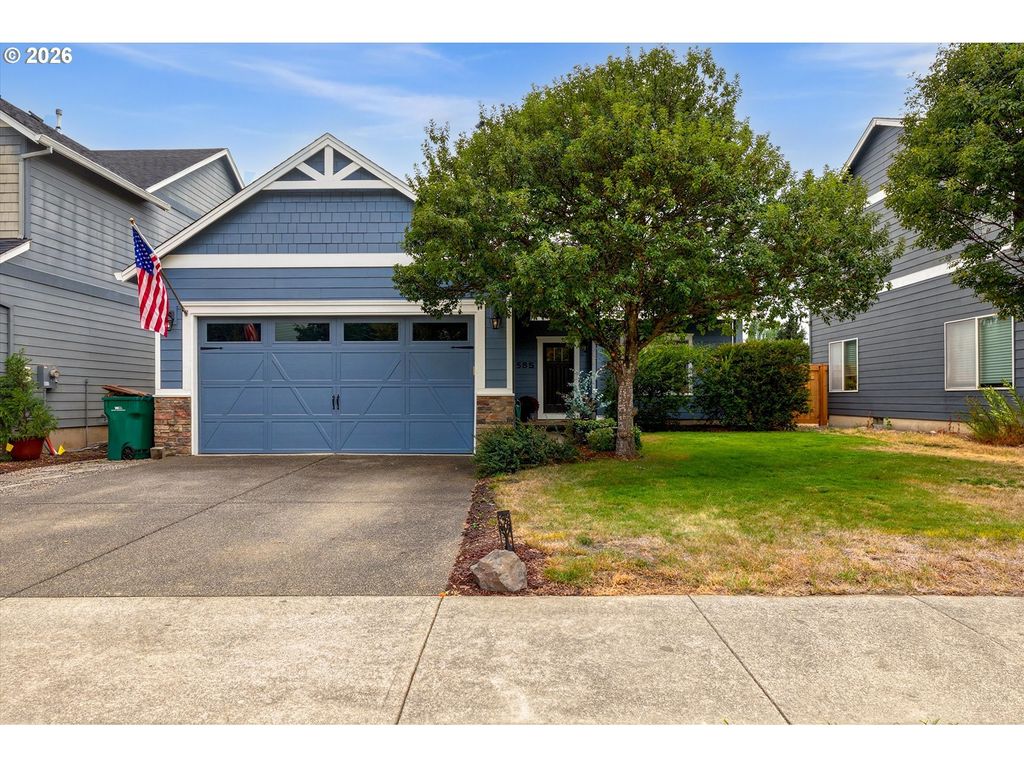 585 S Donna Dr, Newberg