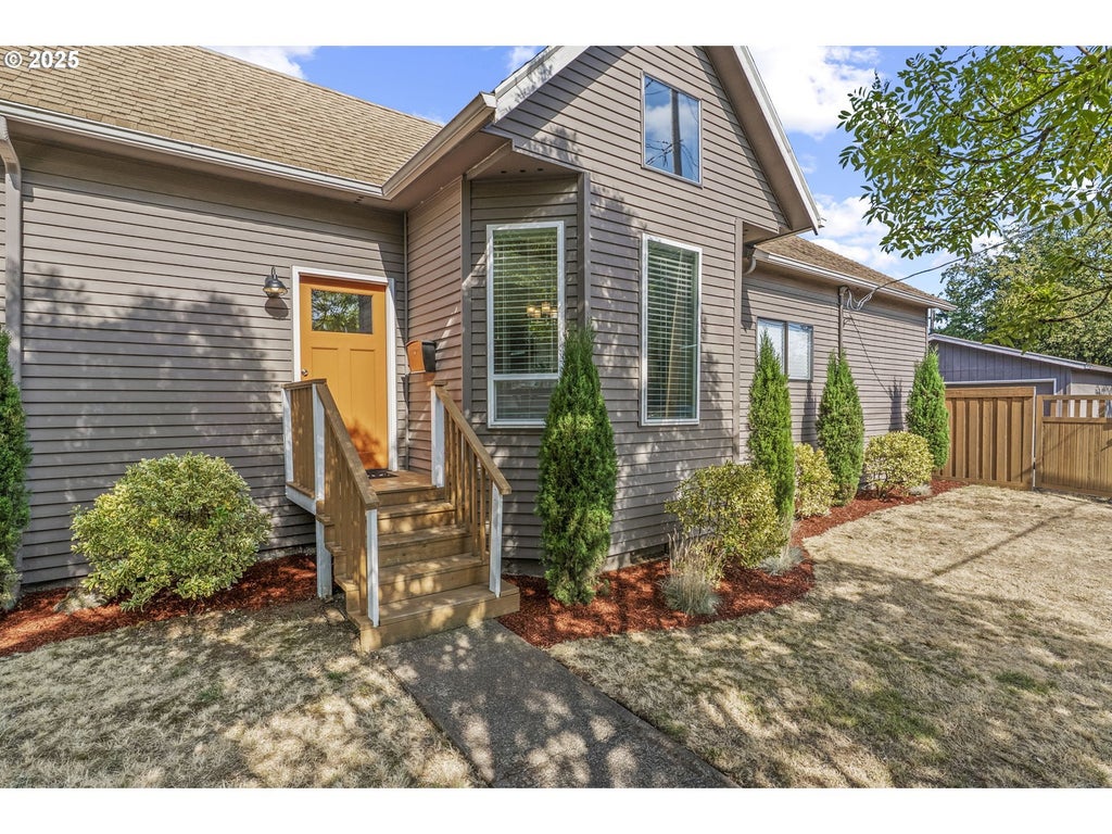 6849 Se Knight St, Portland