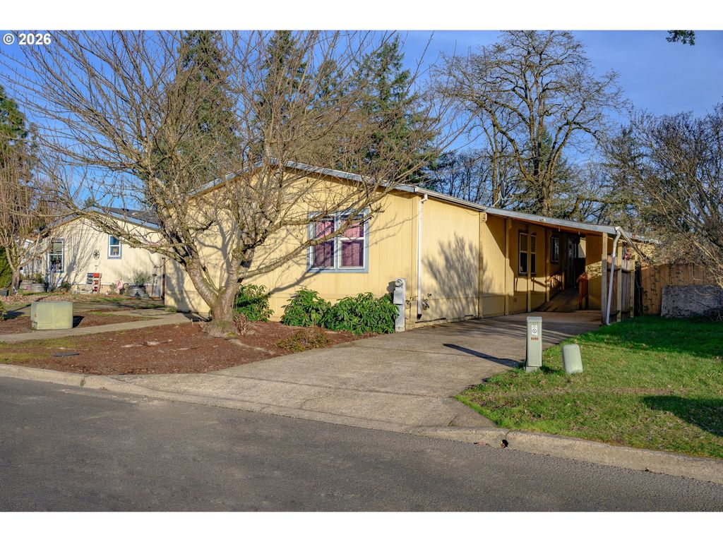 1282 E 3rd St 83, Lafayette