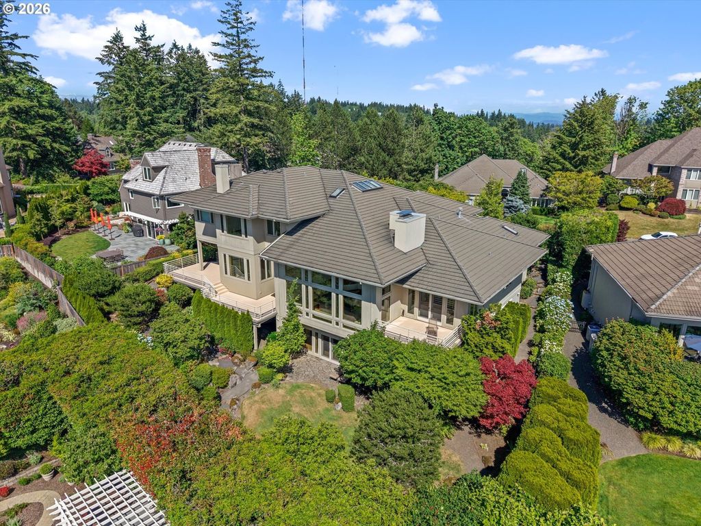 1153 Sw Fairfax Pl, Portland