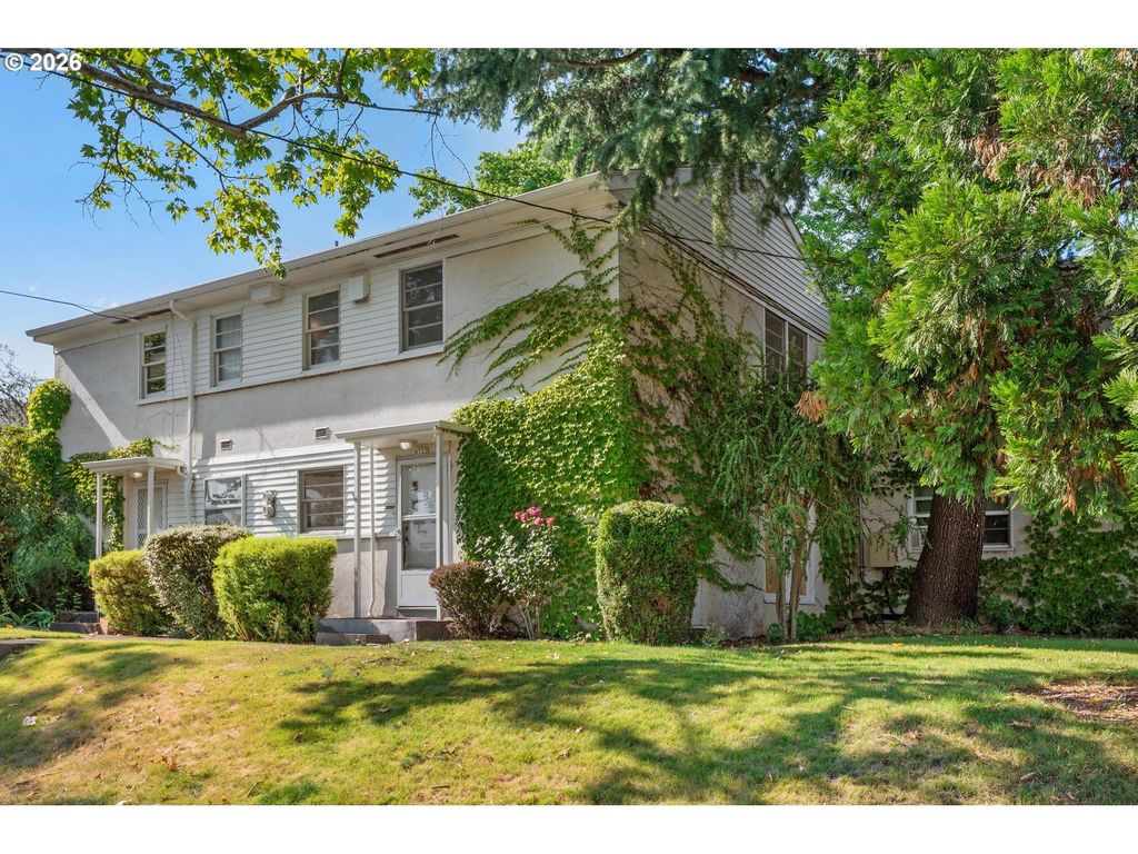 6723 Ne Broadway, Portland