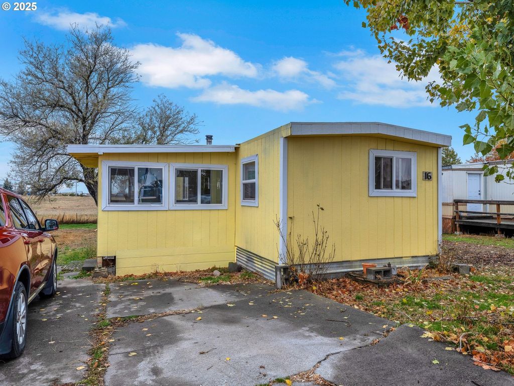 1500 S Columbus Ave 16, Goldendale