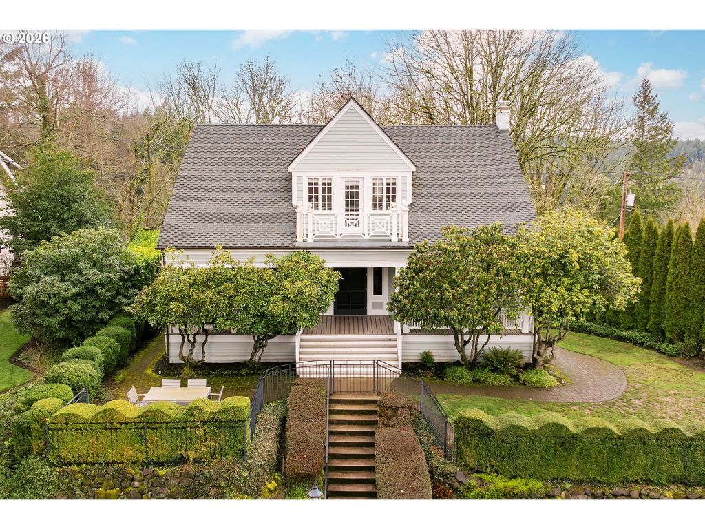 2735 Sw Talbot Rd, Portland