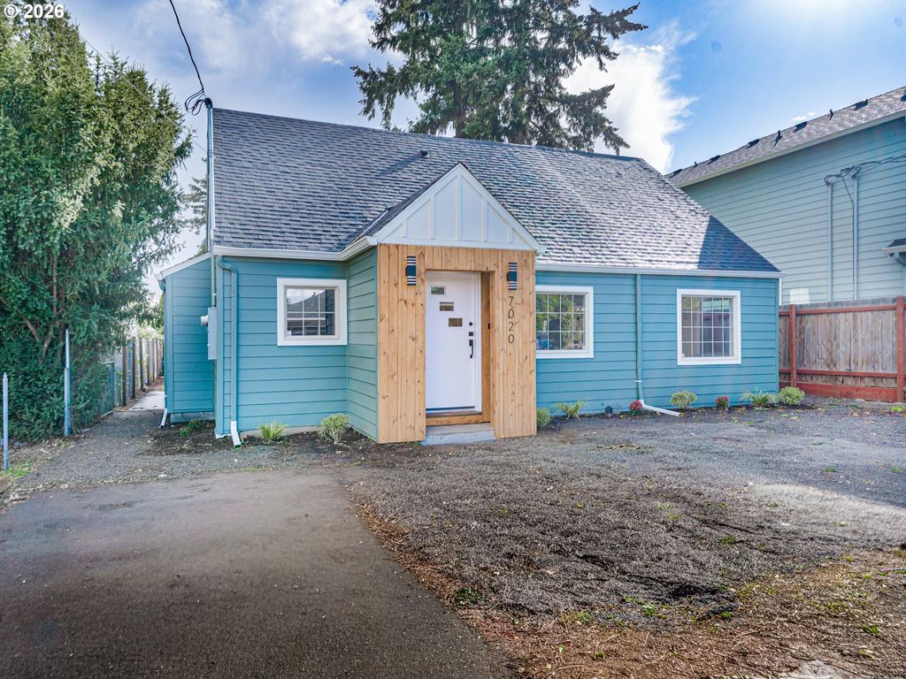 7020 Se Clatsop St, Portland