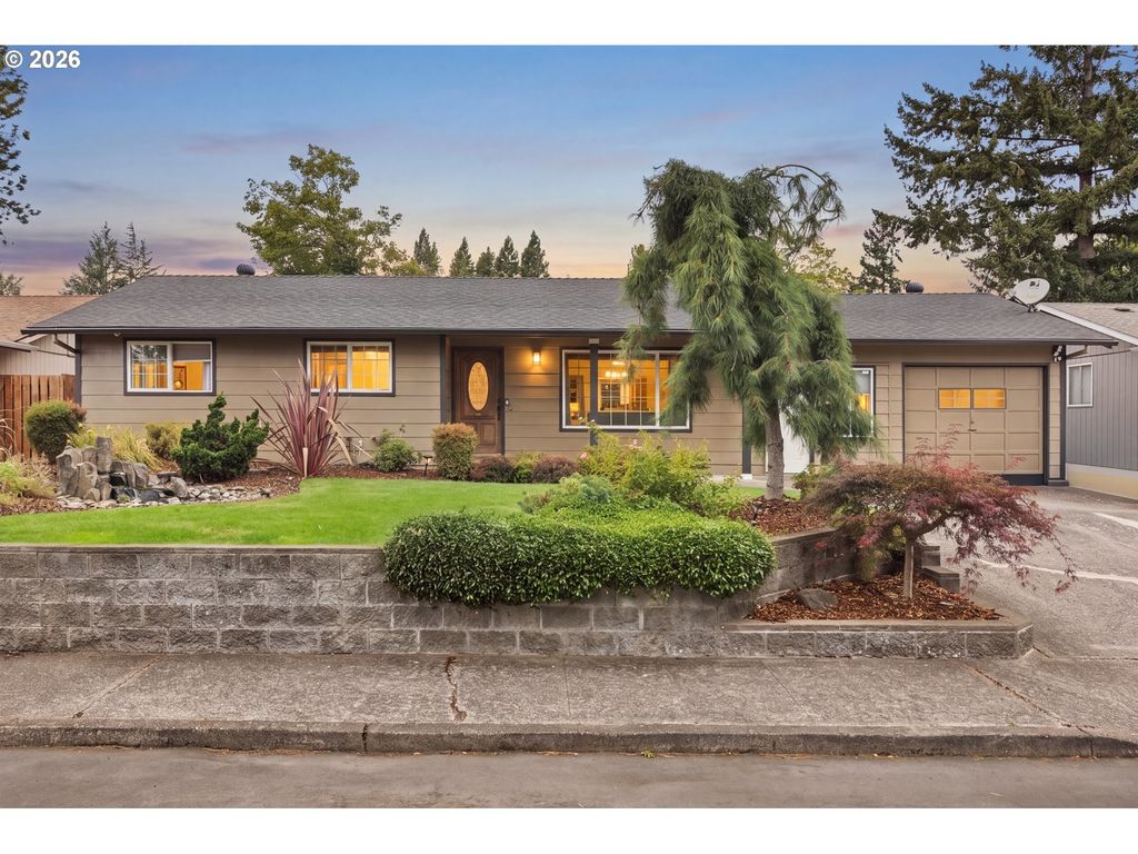 764 Faymar Dr, Keizer