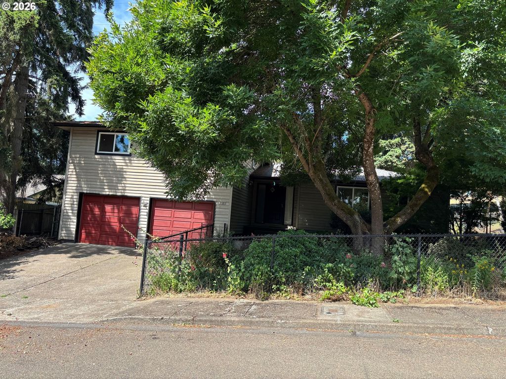 1169 29th Pl Nw, Salem