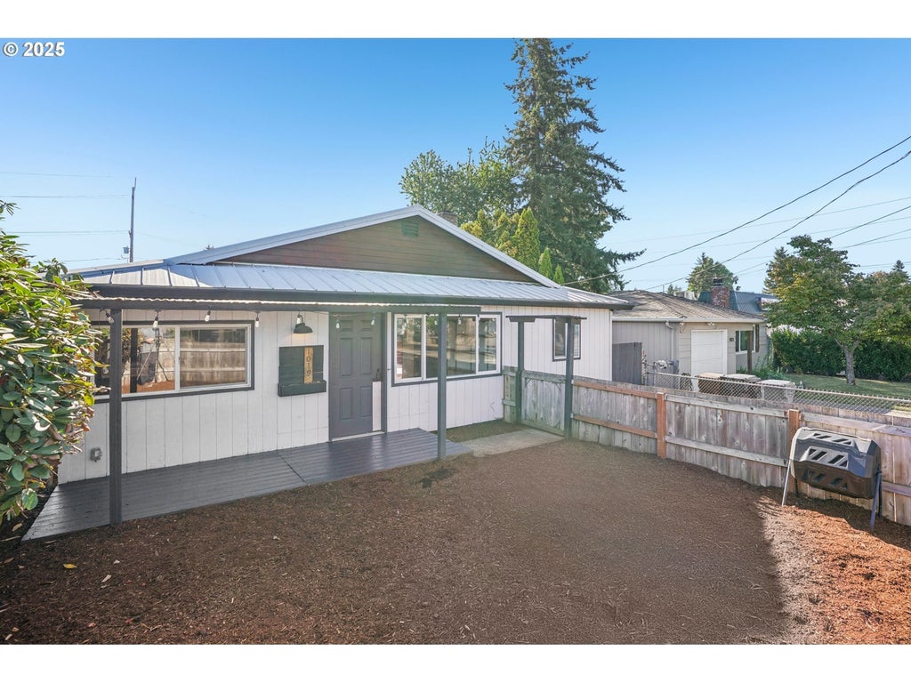 1019 Linn Ave, Oregon City