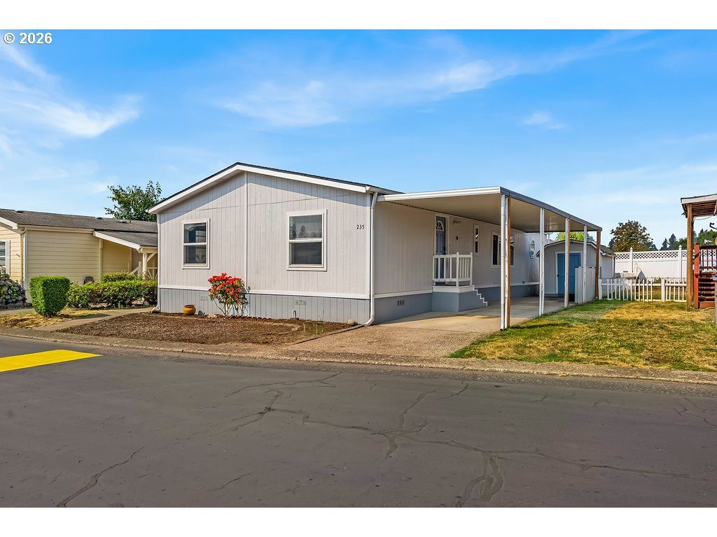 12450 Sw Fischer Rd 235, Portland