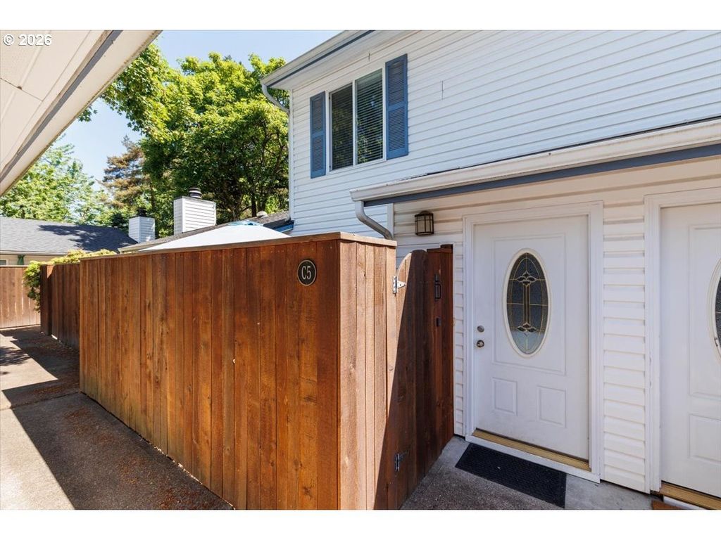28740 Sw Parkway Ave, Wilsonville