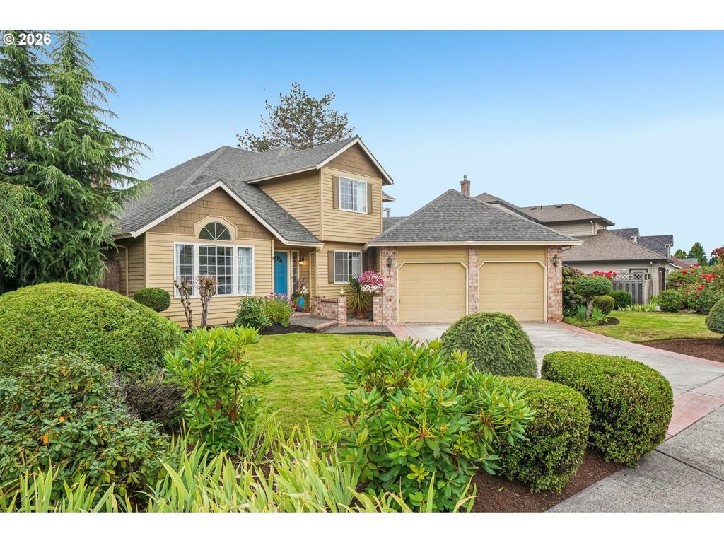 2133 Ne 166th Dr, Portland