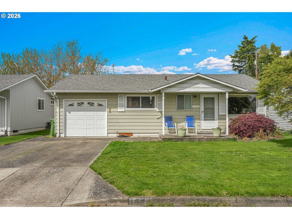 1550 Rainier Rd, Woodburn