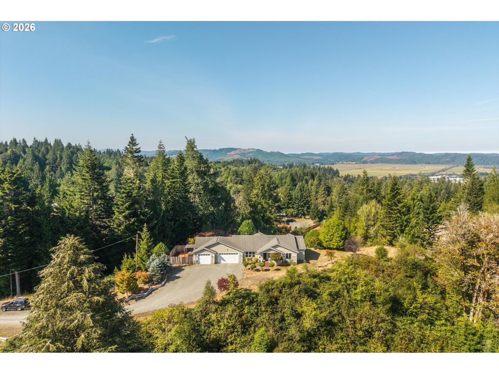 94337 Shelley Ln, Coquille
