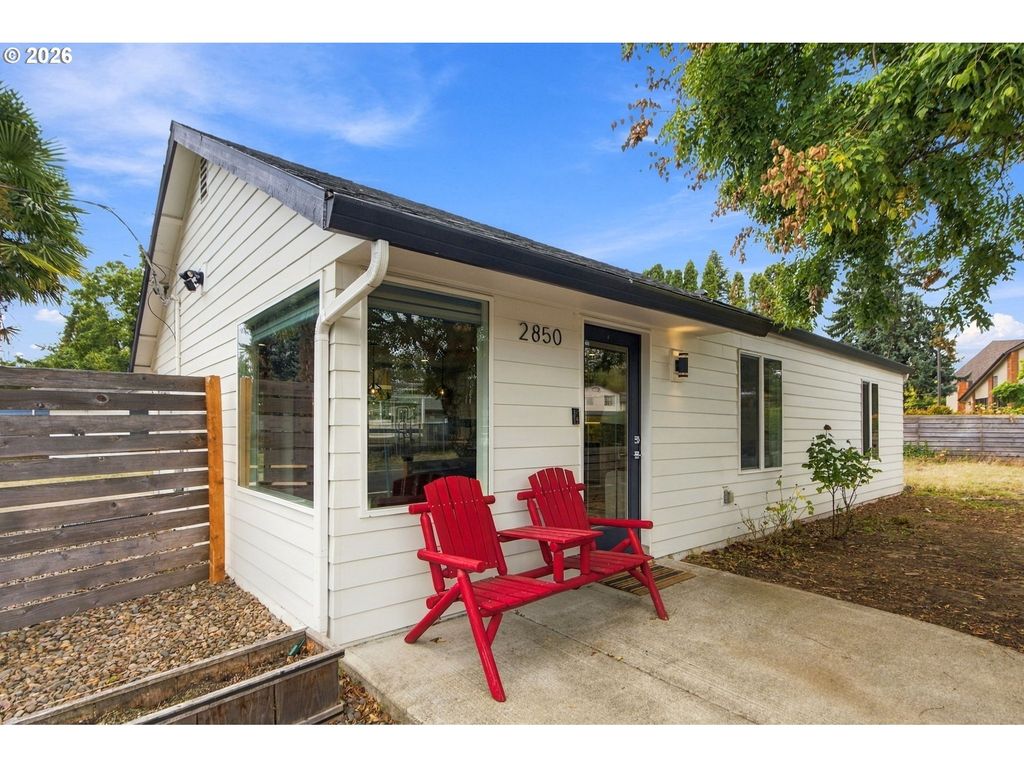 2850 Ne 111th Dr, Portland