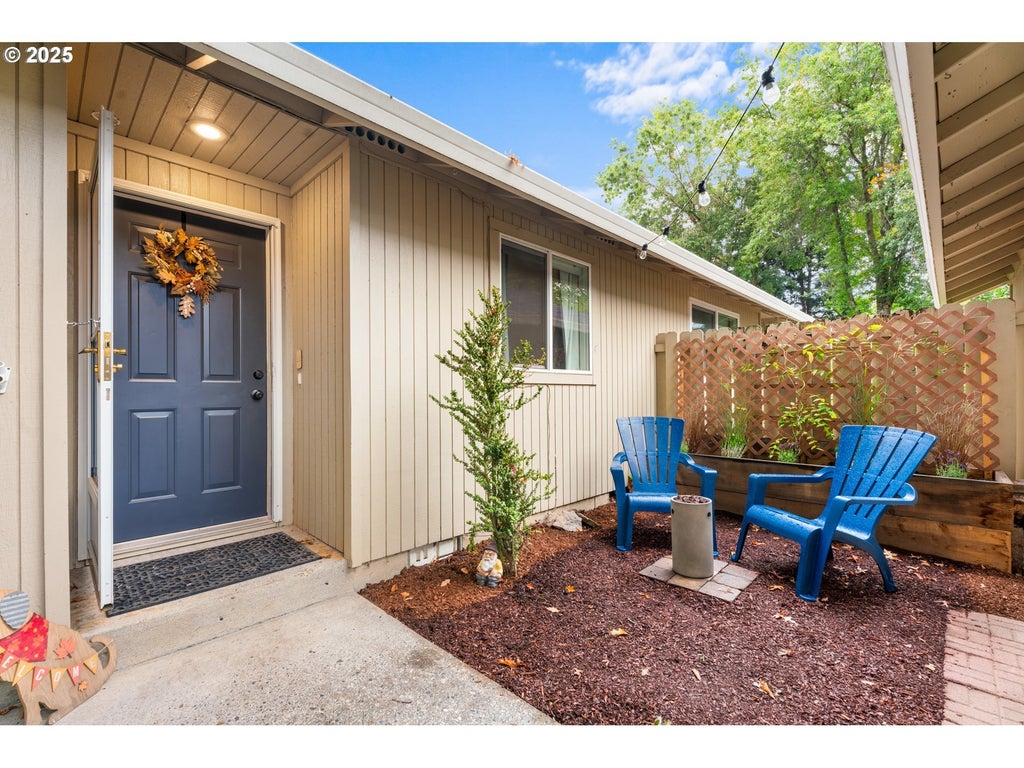 2356 Se Dove St, Hillsboro