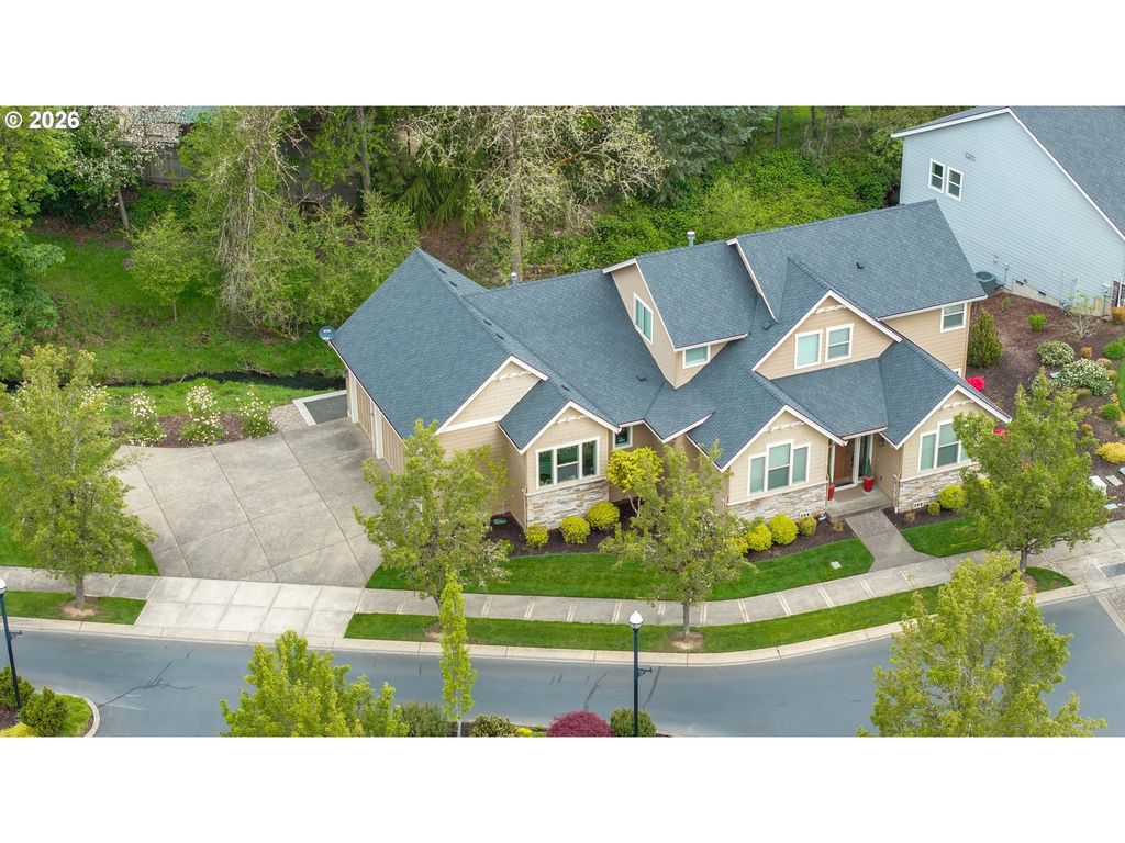 1271 Sw Forest Glen Dr, McMinnville