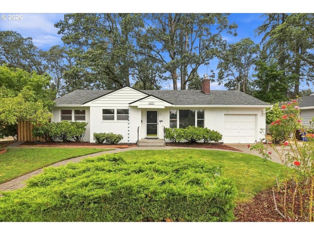 410 E Fairfield St, Gladstone