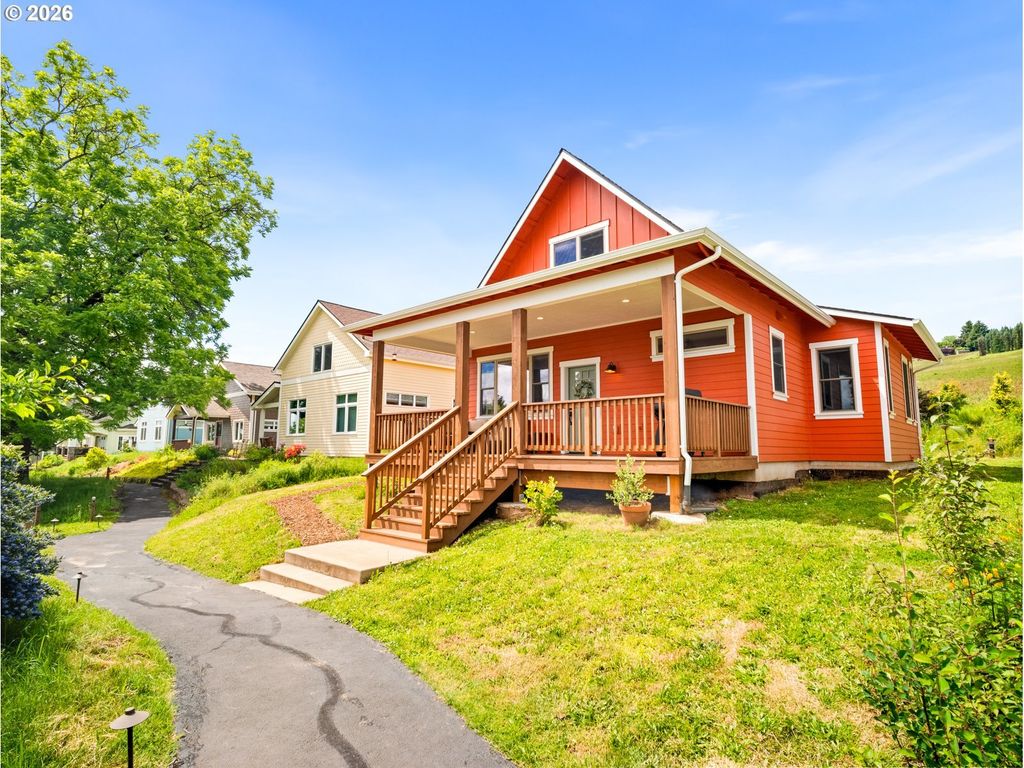3926 Coho Cir, Forest Grove
