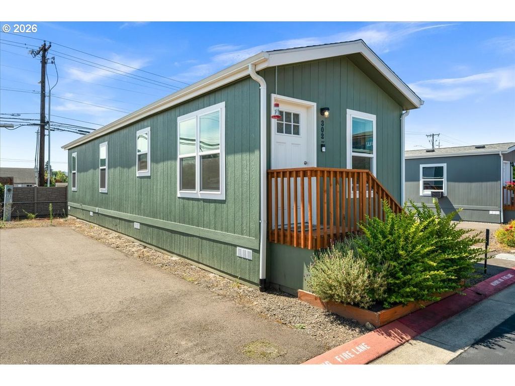 3839 Pacific Ave 302, Forest Grove