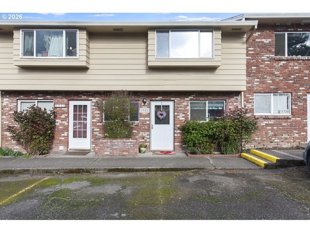 1322 Ne Hogan Dr, Gresham