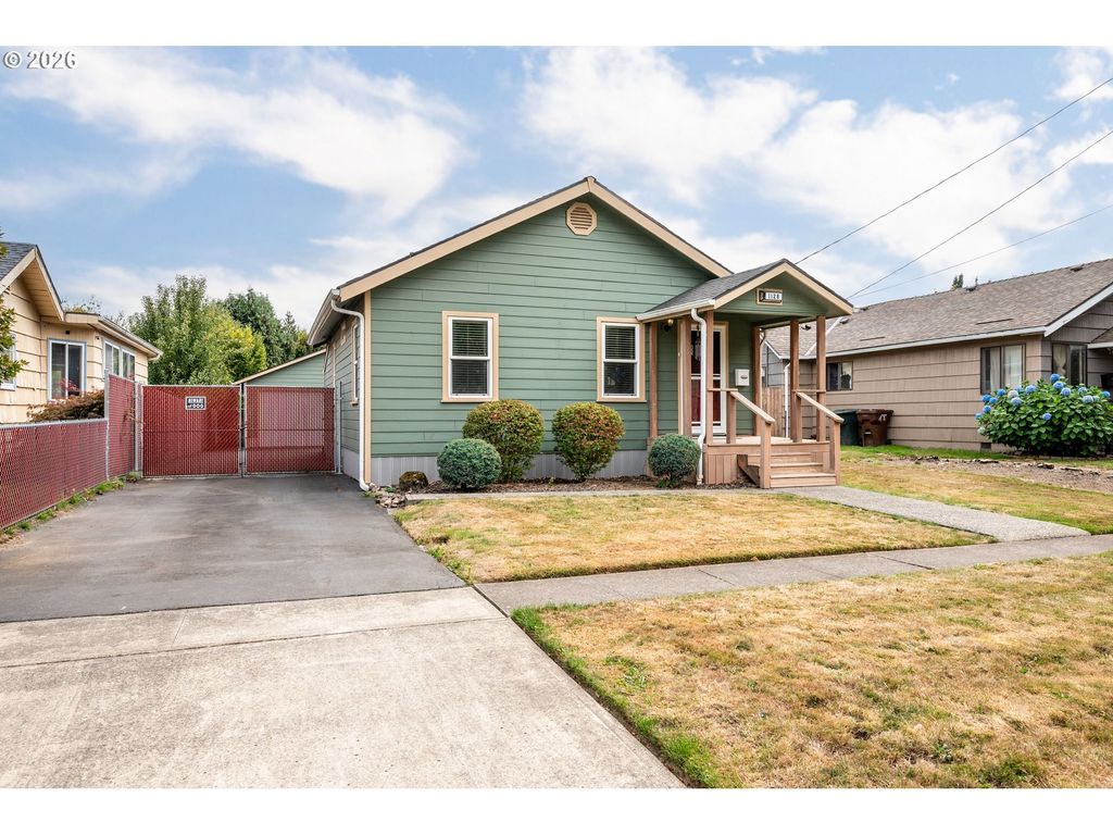 1128 9th Ave, Longview