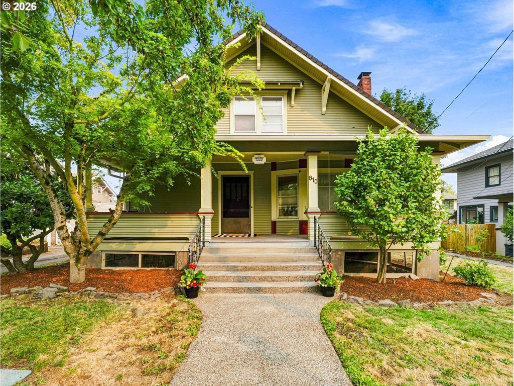 810 Center St, Oregon City