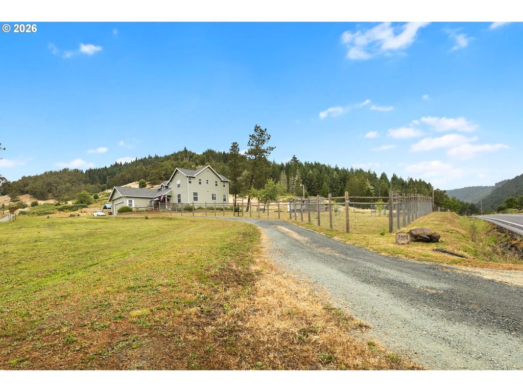 3802 North Myrtle Rd, Myrtle Creek