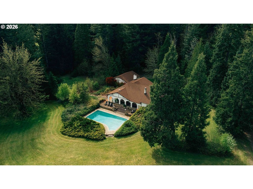 57255 N Bank Rd, McKenzie Bridge
