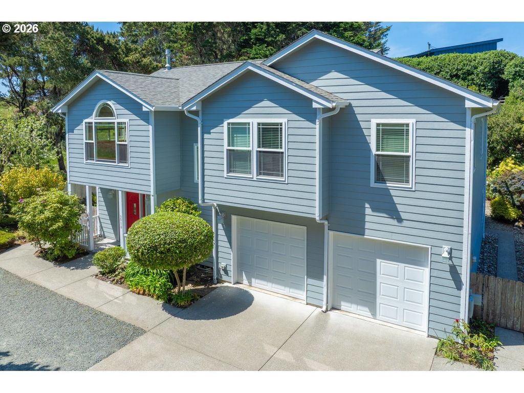 3956 Beach Loop Dr Sw, Bandon