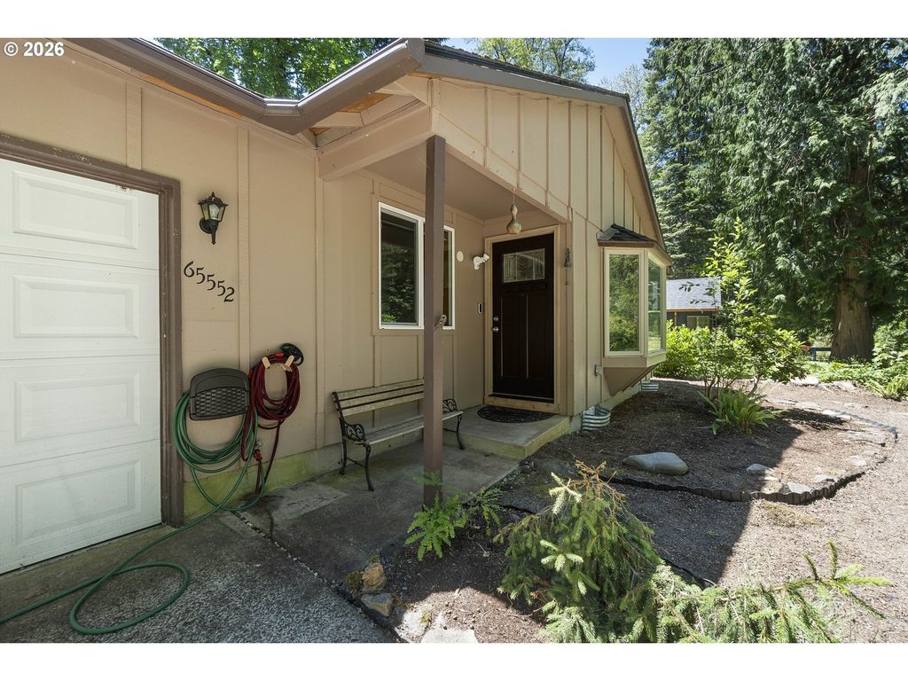 65552 E Timberline Dr, Rhododendron