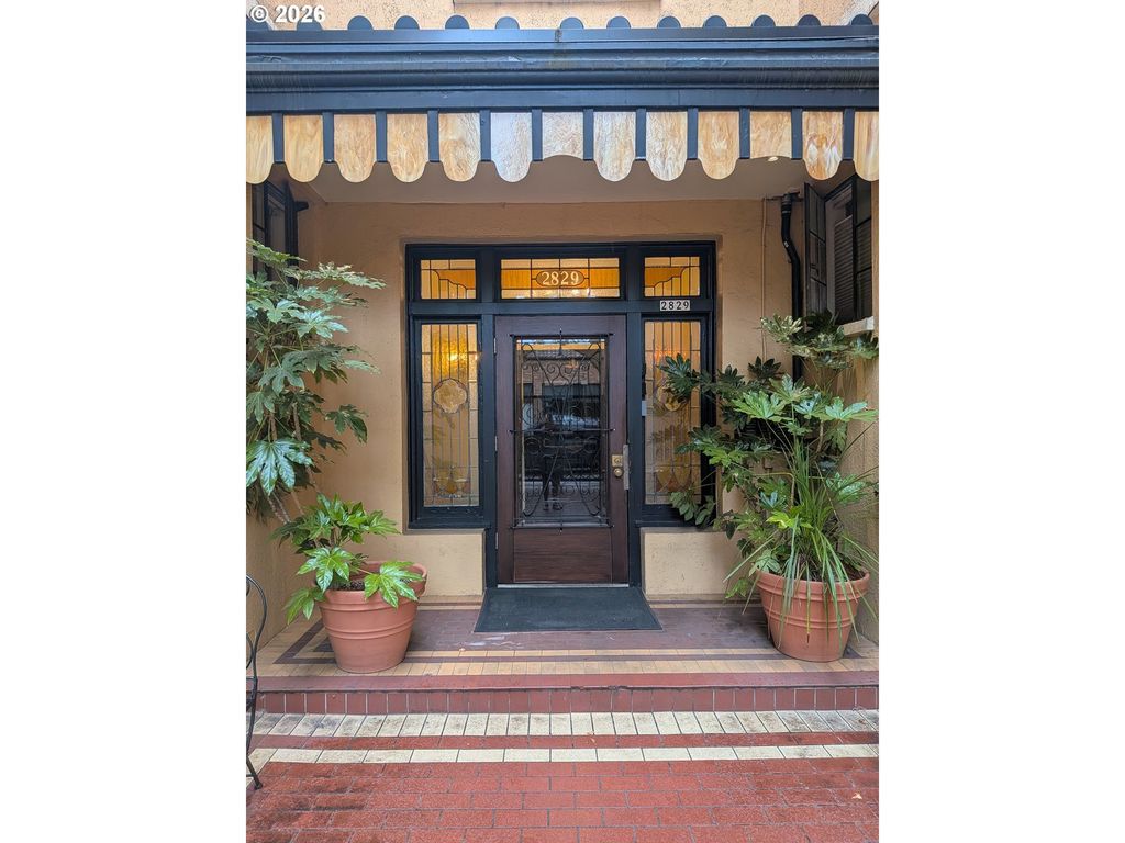 2829 Se Belmont St 305, Portland