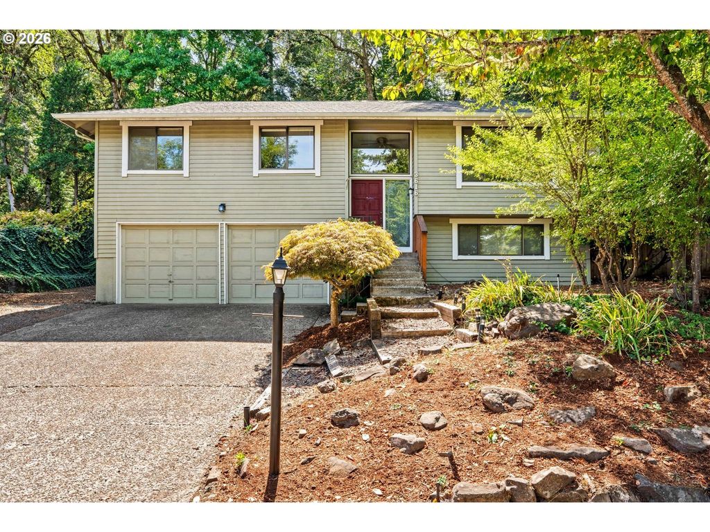 3616 Wilshire Ln, Eugene