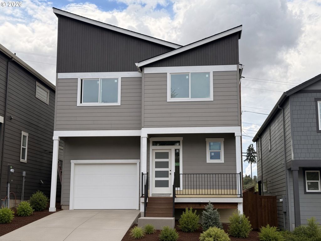 19954 Sw Bernhardt L-7, Beaverton