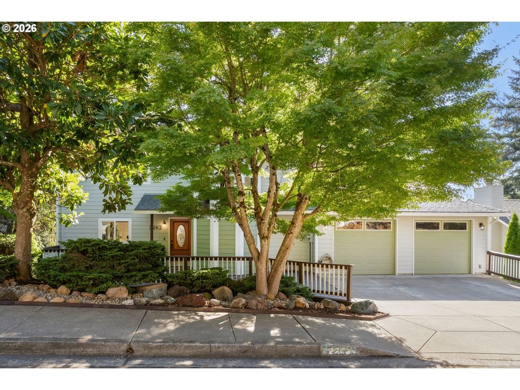 2262 Todd St, Eugene