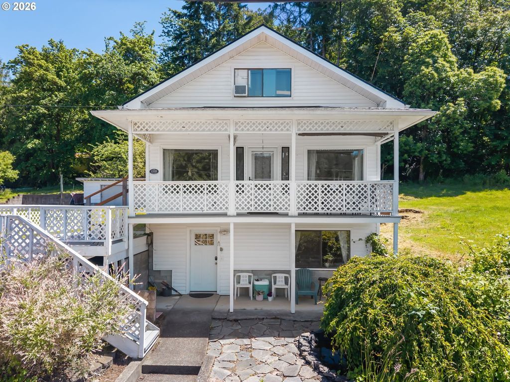 1122 Se 1st St, Winlock