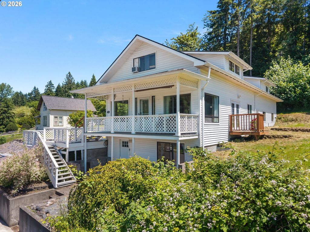 1122 Se 1st St, Winlock