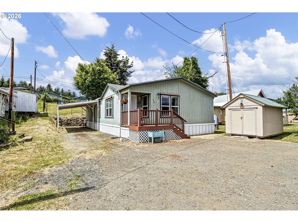 426 Cedar St, Yoncalla