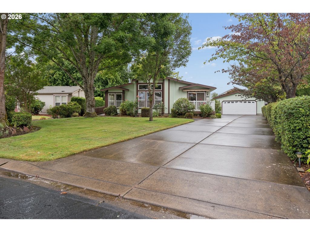 5345 Club Dr, Eugene
